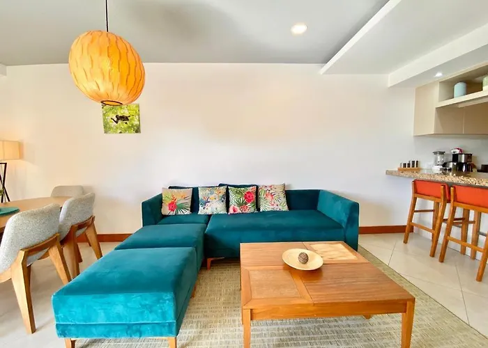 Apartment Tropical Luxury 2bdr - Pool View - At The Tamarindo